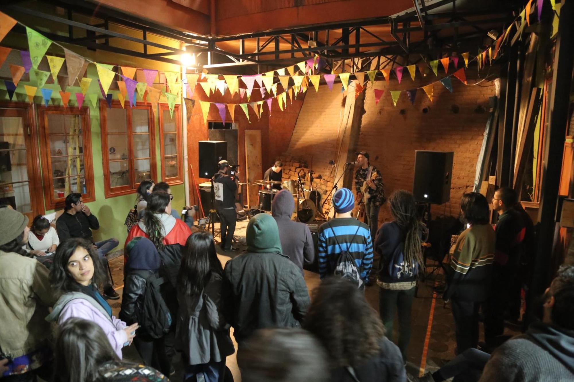 La Casa Del Puerto, Hostal Cultural, Cerro Alegre Valparaiso Luaran gambar
